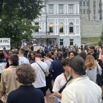 У Києві та Львові почались акції проти законопроєкту щодо НАБУ та САП